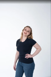 Темная-синяя женская футболка